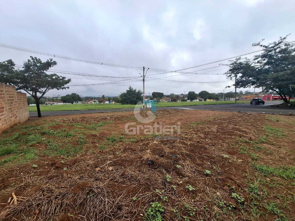 Terreno de esquina no jardim boa vista