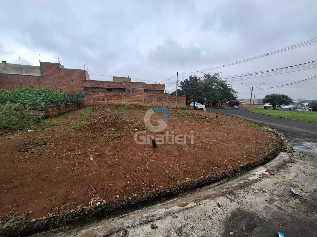 Terreno de esquina no jardim boa vista