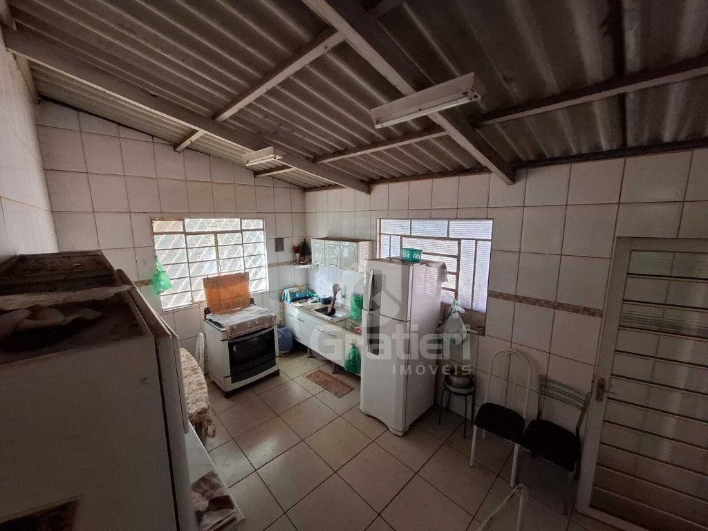 Casa terreno à venda no vila furlan