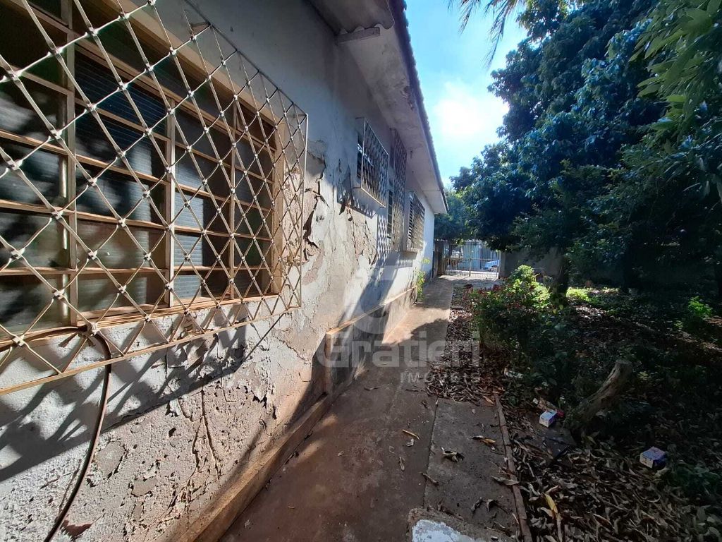 Casa + terreno à venda no vila furlan