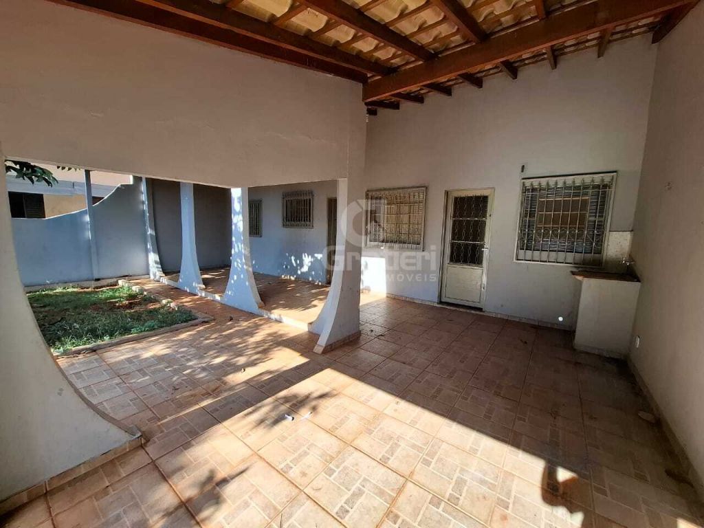 Casa no jardim panorama