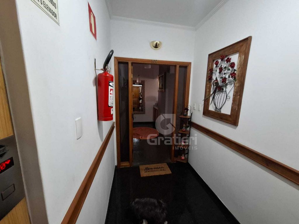 Apartamento edifício xv de novembro