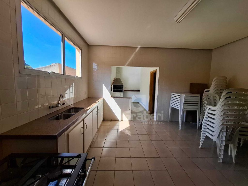 Apartamento edifício xv de novembro