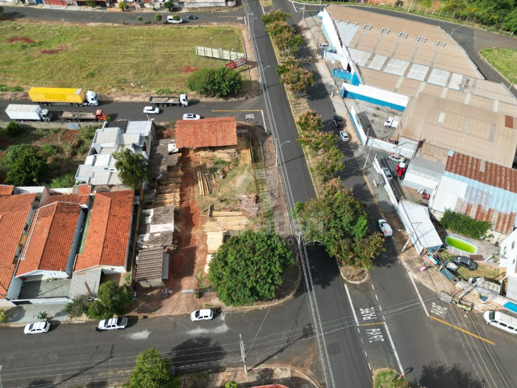 Área comercial à venda com 1.364 m² – av. Rômulo lupo