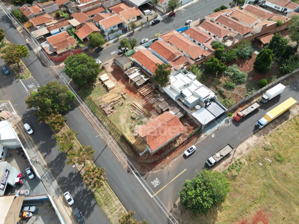 Área comercial à venda com 1.364 m² – av. Rômulo lupo