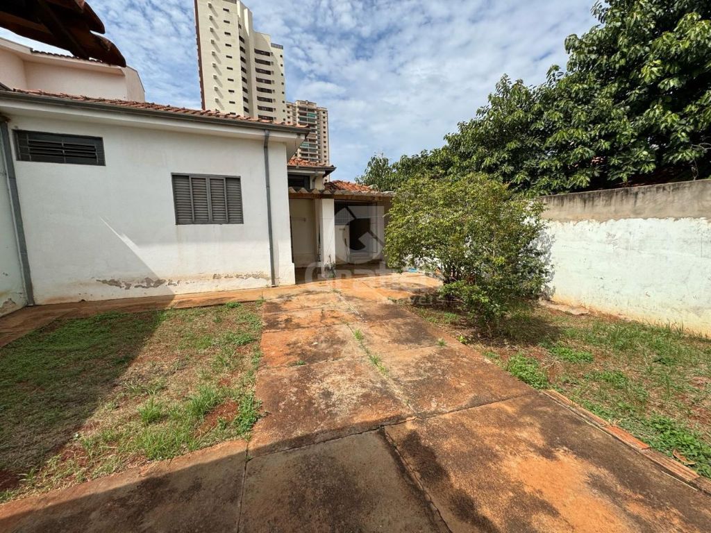 Casa com 3 dorms, escritório e suíte – próx. À santa casa