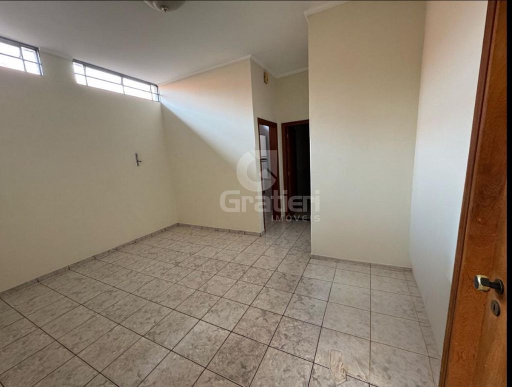 Casa com 3 dorms, escritório e suíte – próx. À santa casa