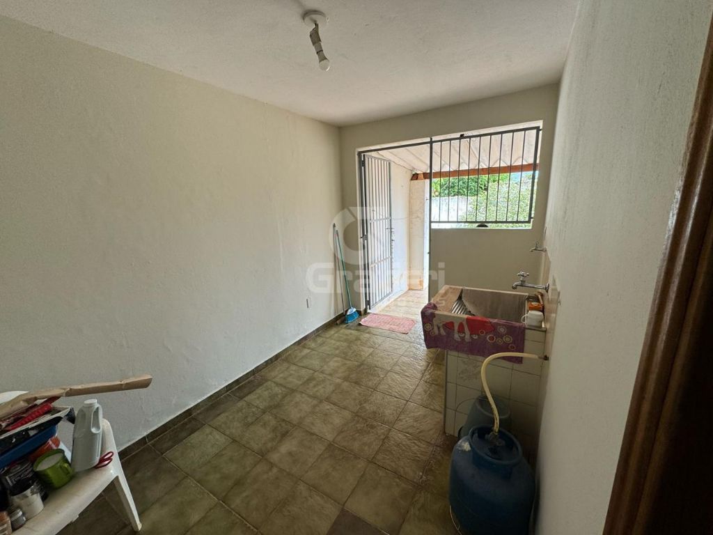 Casa com 3 dorms, escritório e suíte – próx. À santa casa