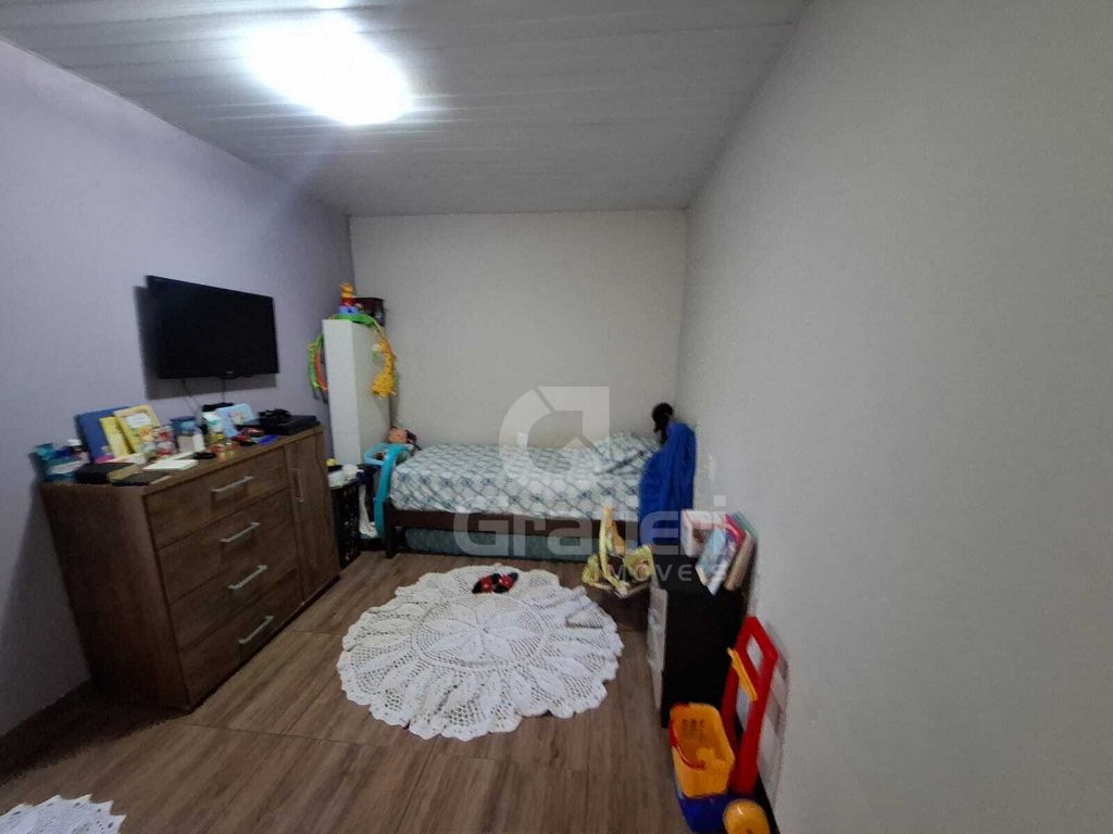 Casa com 3 quartos s/ 2 suítes no maria luiza