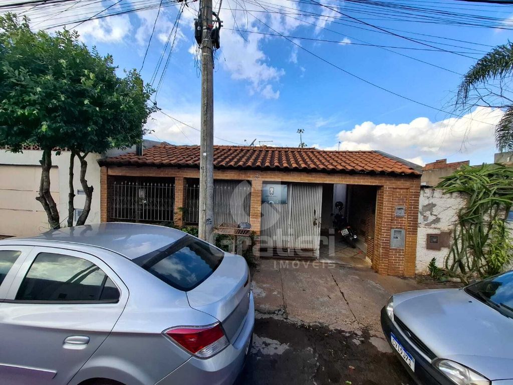 Casa com 3 quartos s/ 2 suítes no maria luiza
