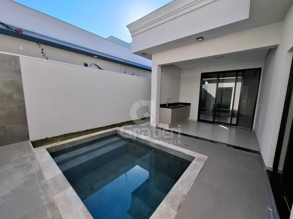 Casa com 3 suítes no buona vita