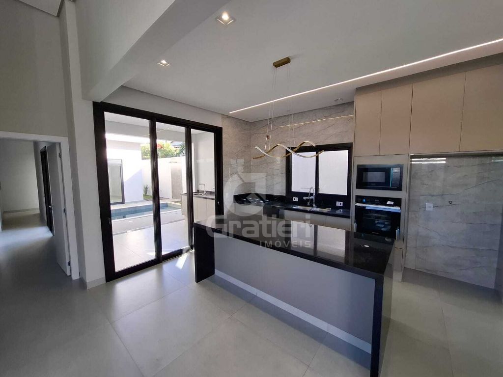 Casa com 3 suítes no buona vita