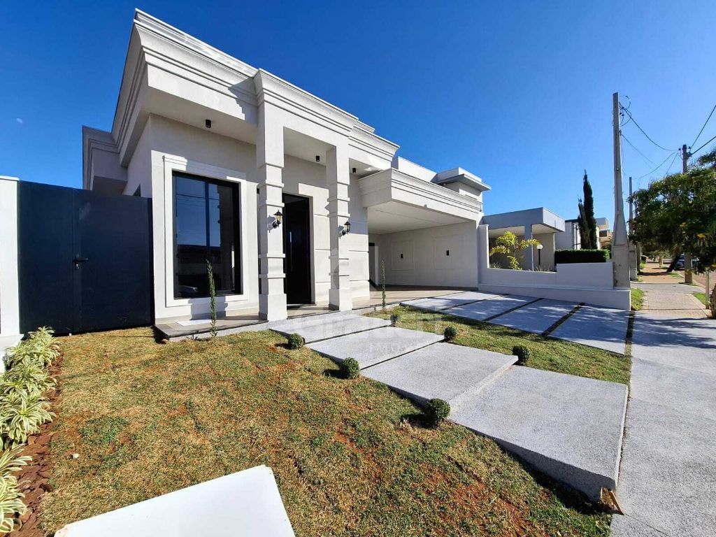 Casa com 3 suítes no buona vita