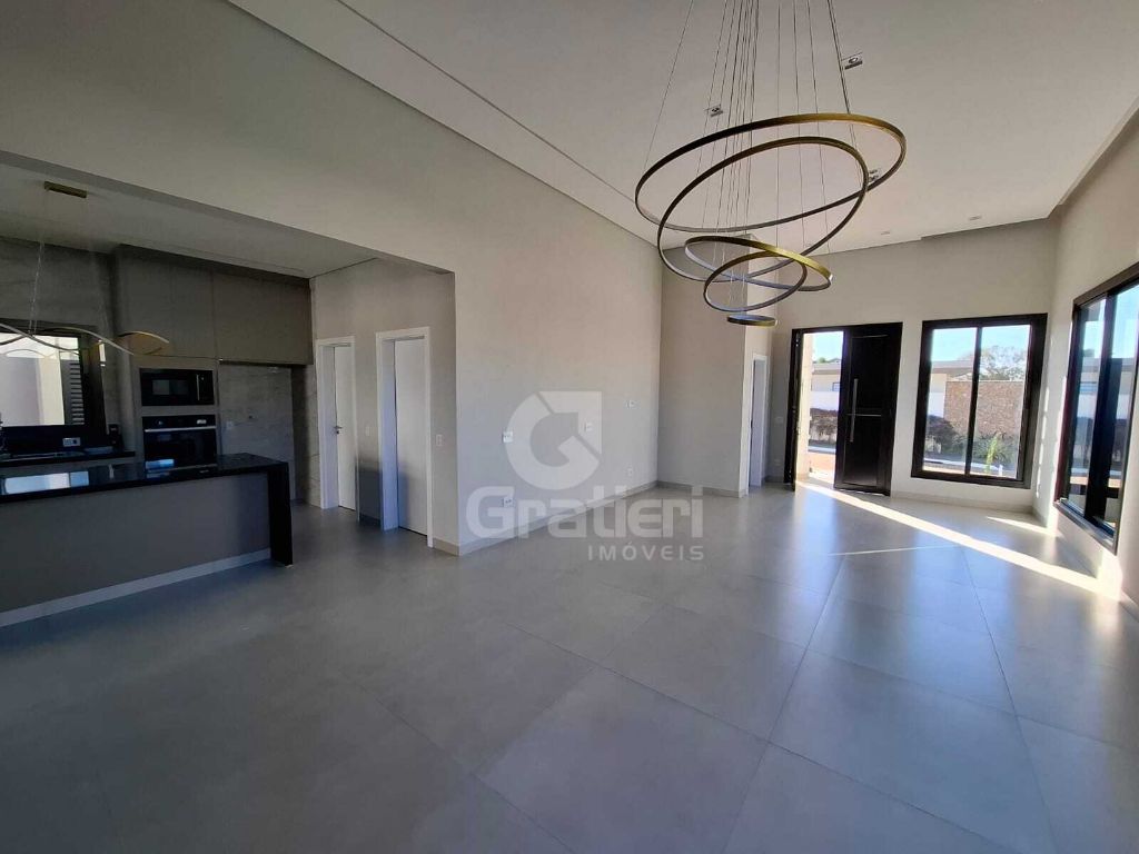 Casa com 3 suítes no buona vita