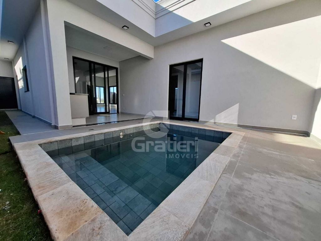 Casa com 3 suítes no buona vita