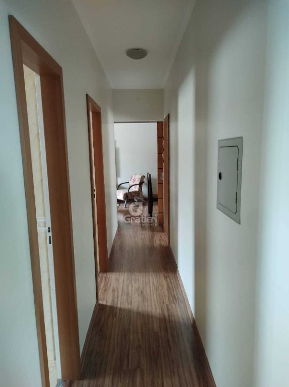 Apartamento 3 quartos s/ 1 suíte no residencial flores