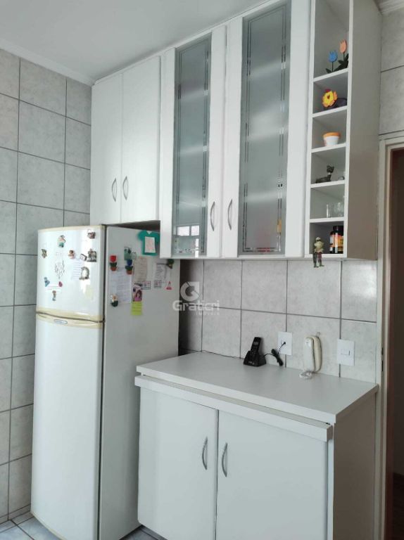 Apartamento 3 quartos s/ 1 suíte no residencial flores