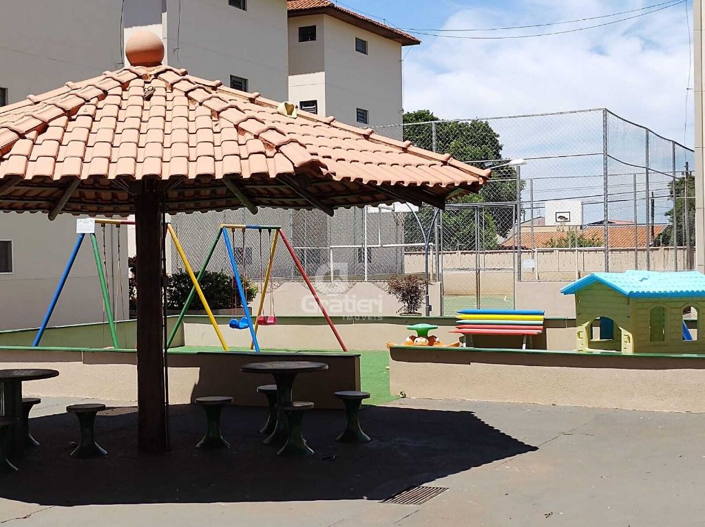 Apartamento 3 quartos s/ 1 suíte no residencial flores
