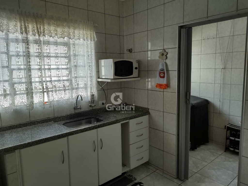 Apartamento 3 quartos s/ 1 suíte no residencial flores