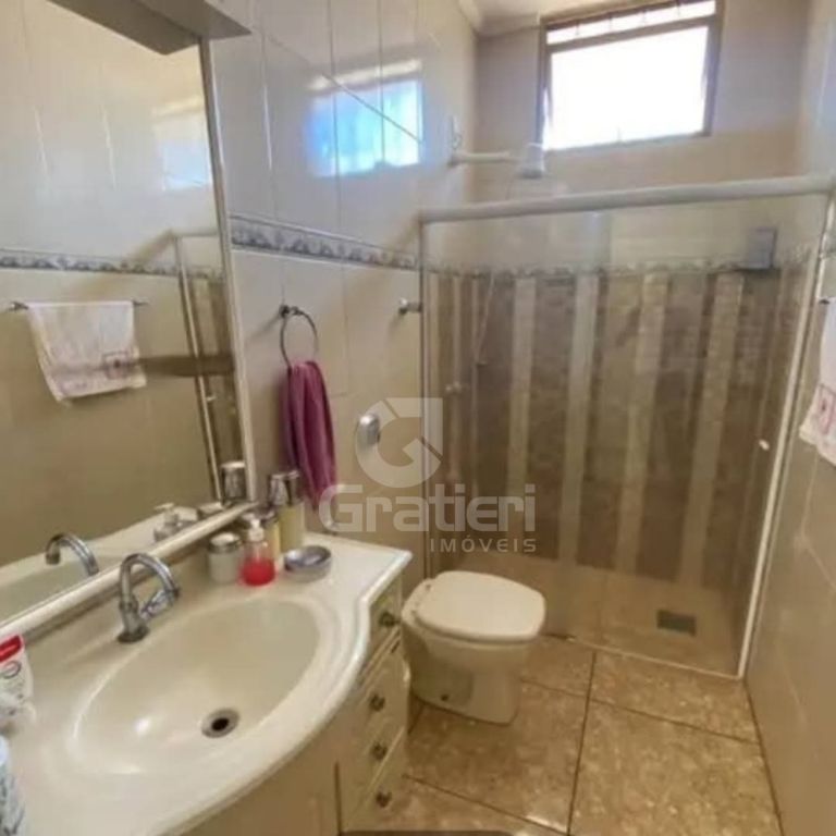 Casa com 3 dormitórios s/ 1 suíte - jardim aranga