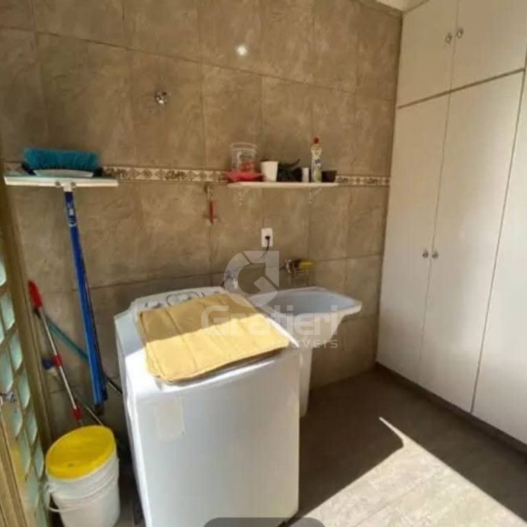 Casa com 3 dormitórios s/ 1 suíte - jardim aranga