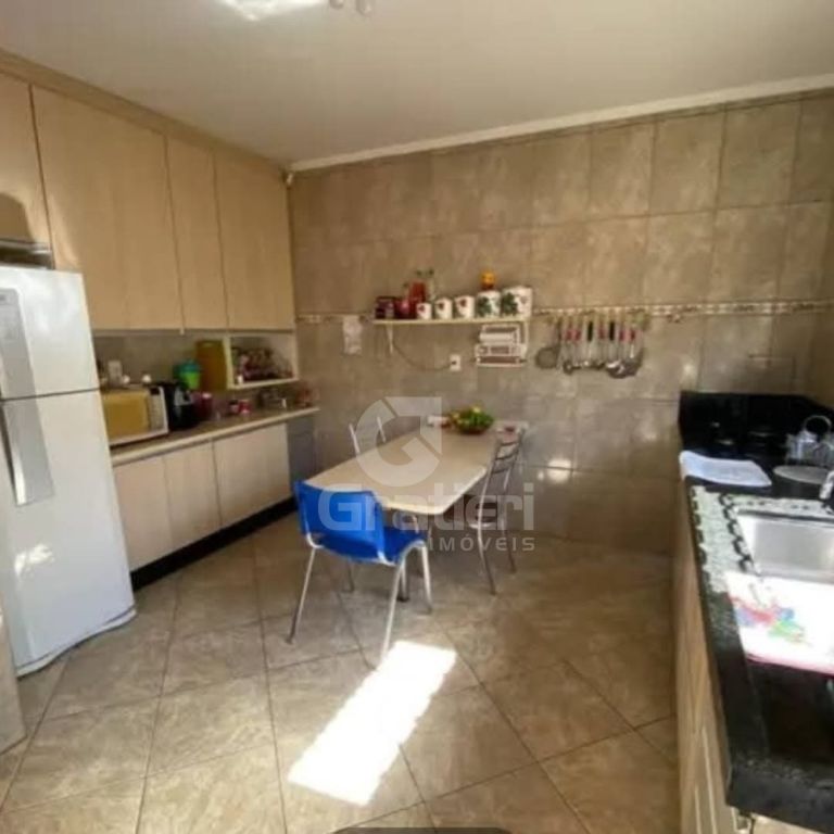 Casa com 3 dormitórios s/ 1 suíte - jardim aranga