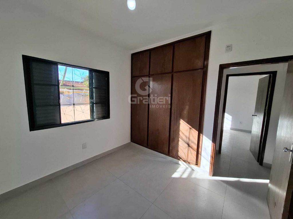 Casa ampla na vila josé bonifácio