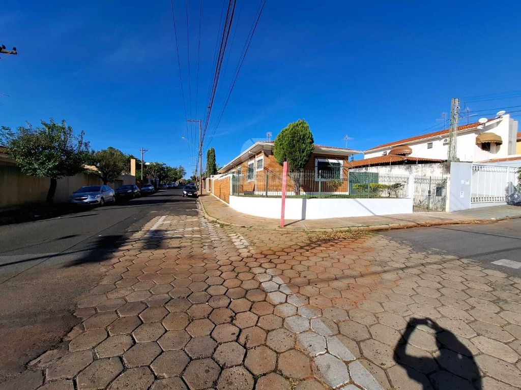 Casa ampla na vila josé bonifácio