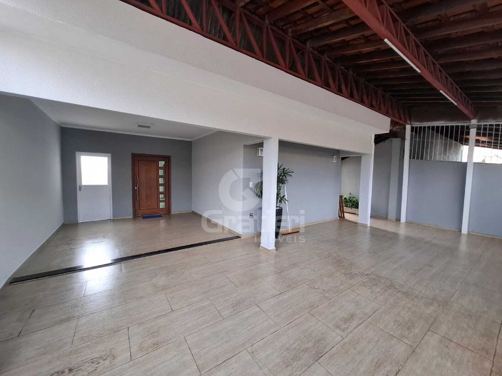 Casa toda planejada no jardim martinez