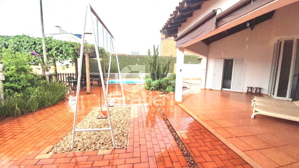 Maravilhosa casa à venda – vila harmonia