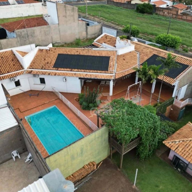 Maravilhosa casa à venda – vila harmonia