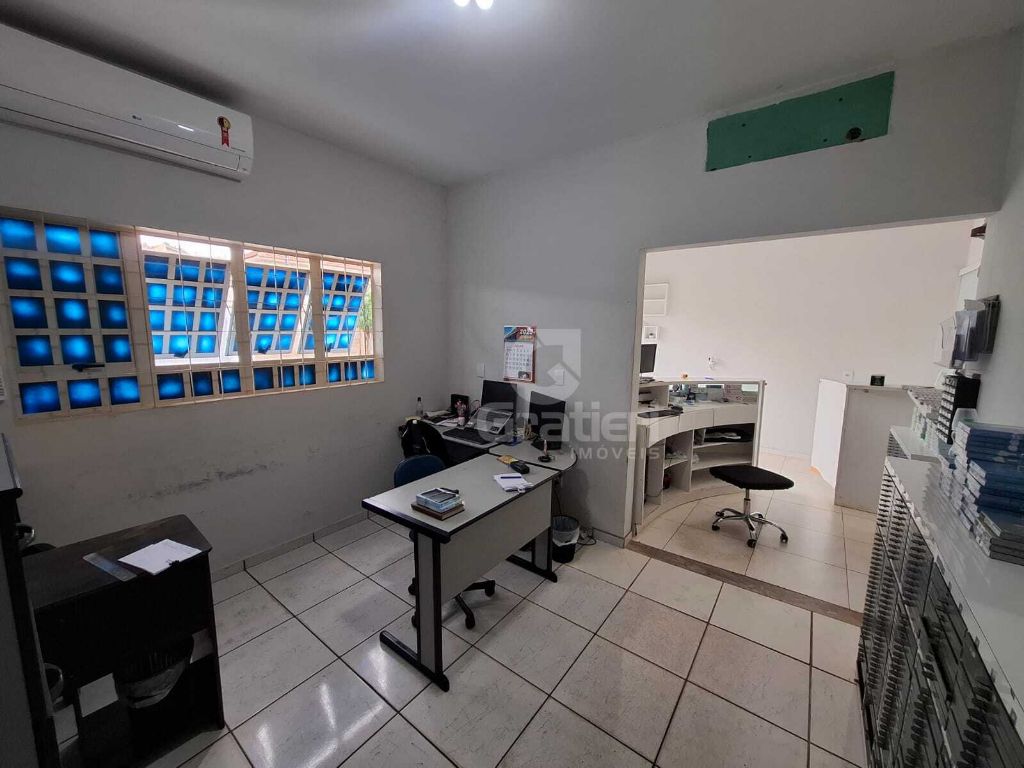 Imóvel residencial e comercial à venda no jardim santa lúcia