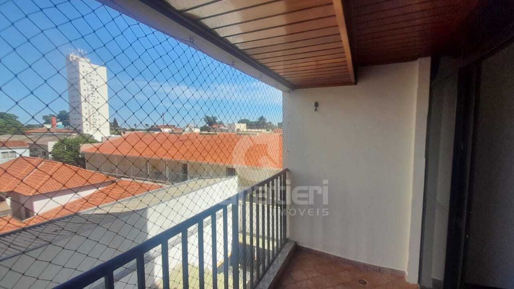 Apartamento com 2 Dormitórios no Edifício Solimões