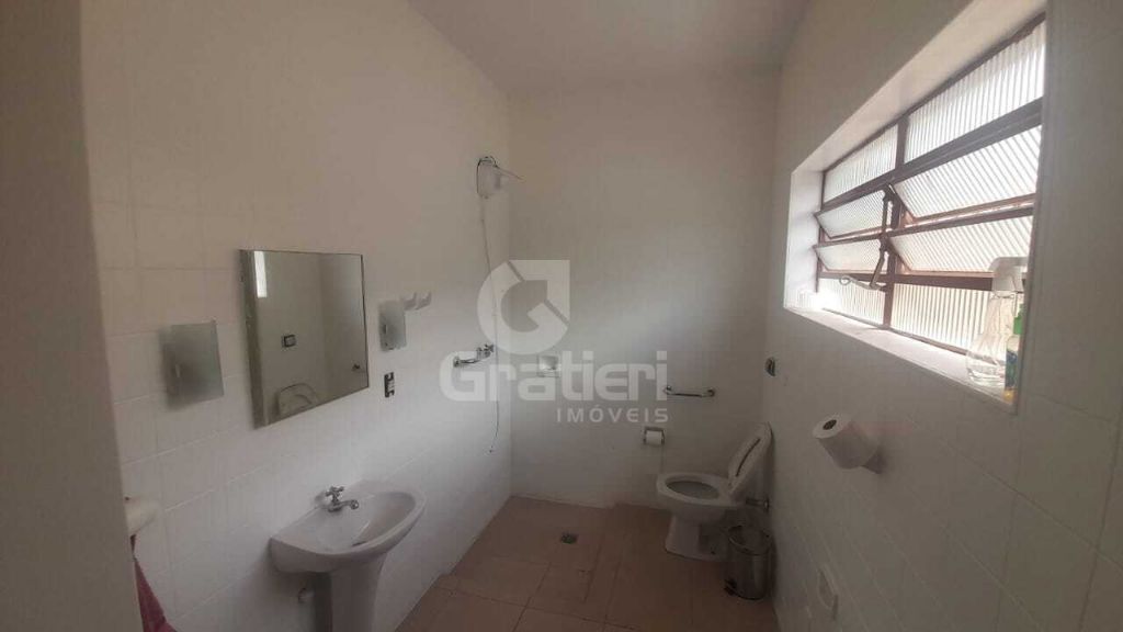 Imóvel Residencial com Potencial Comercial Próximo ao Batalhão
