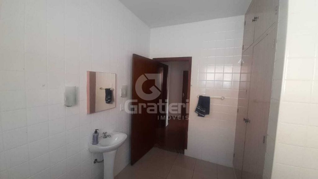 Imóvel Residencial com Potencial Comercial Próximo ao Batalhão