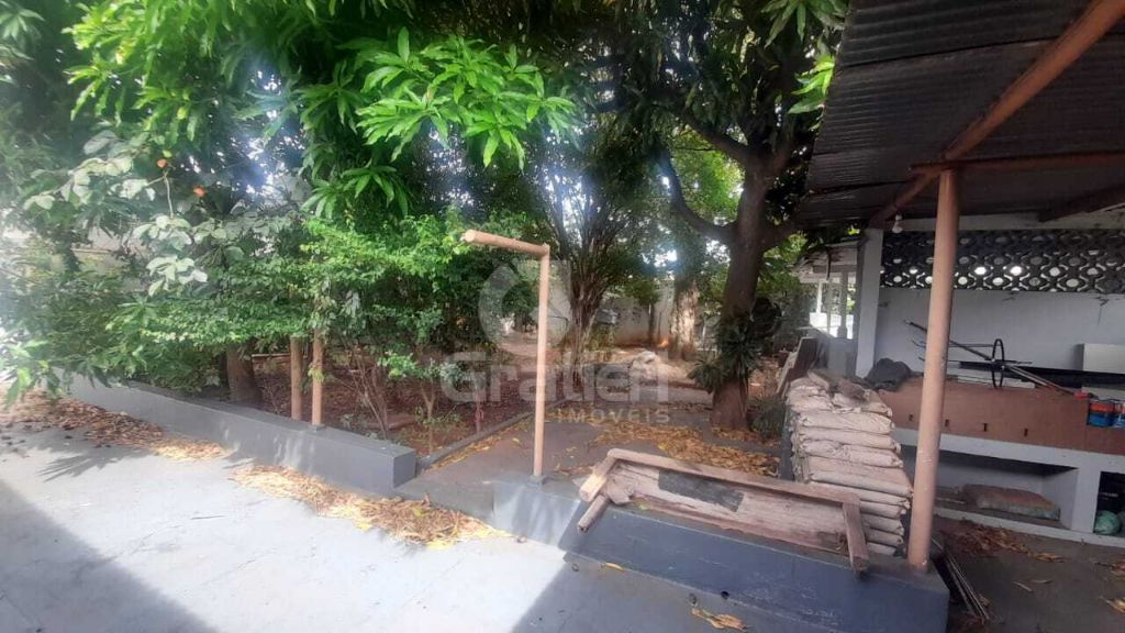 Imóvel Residencial com Potencial Comercial Próximo ao Batalhão