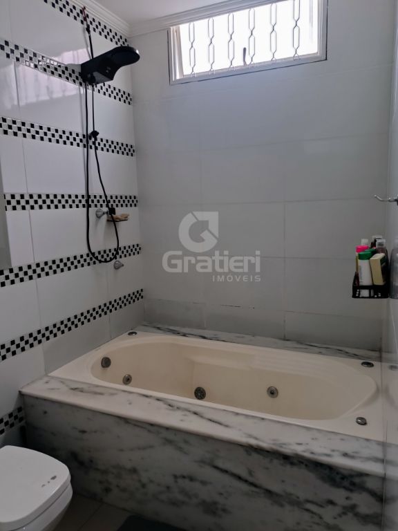 Casa Completa com Área de Lazer Américo Brasiliense