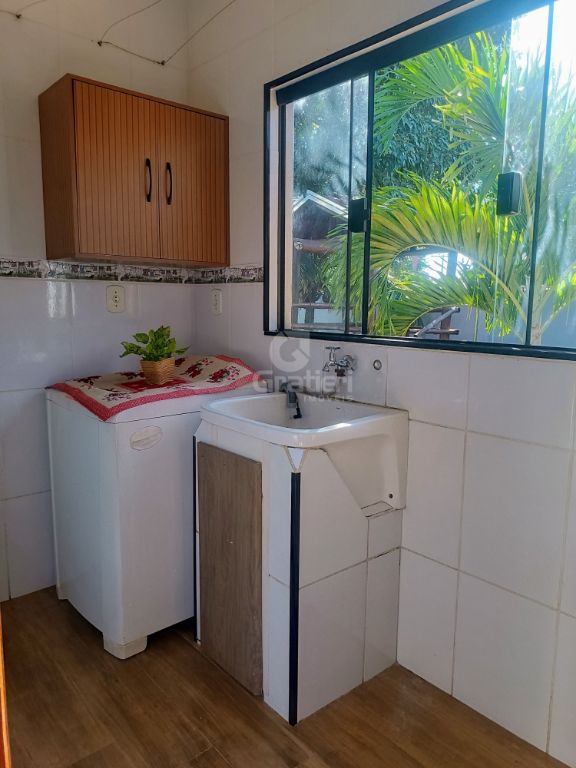 Casa Completa com Área de Lazer Américo Brasiliense