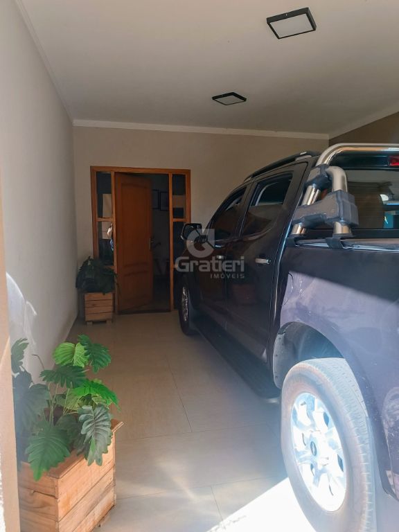 Casa Completa com Área de Lazer Américo Brasiliense