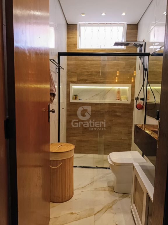 Casa Completa com Área de Lazer Américo Brasiliense