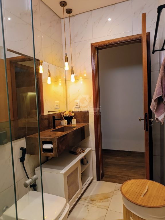 Casa Completa com Área de Lazer Américo Brasiliense