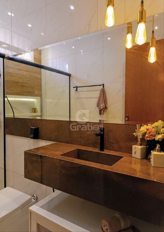 Casa completa com área de lazer – américo brasiliense