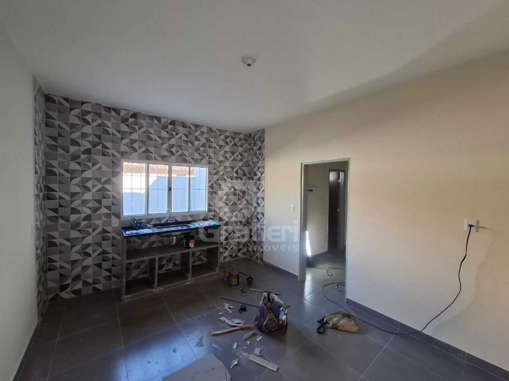 Casa + Edícula à Venda na Vila Xavier