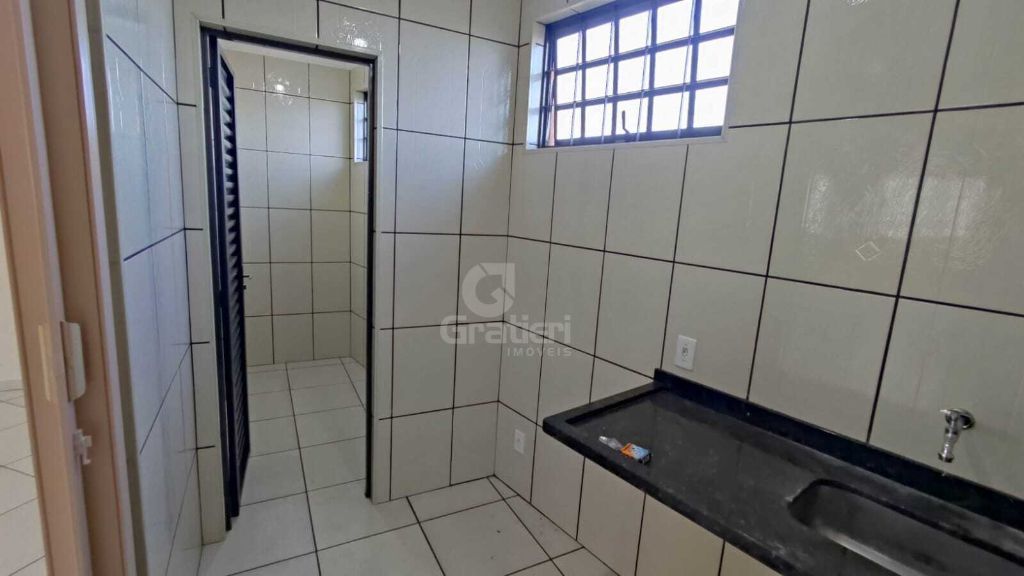 Prédio Comercial de Esquina São Geraldo