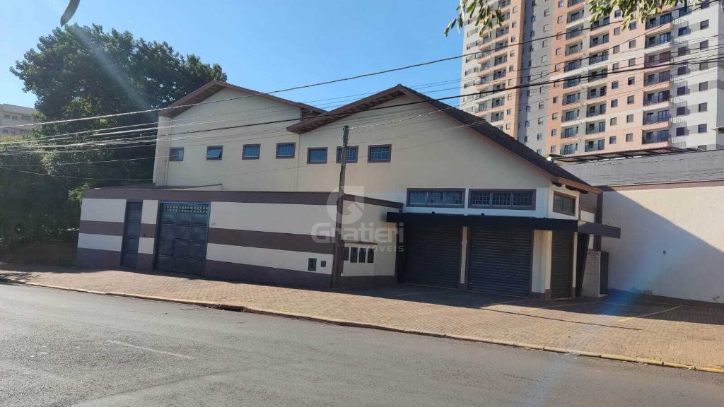 Prédio Comercial de Esquina São Geraldo