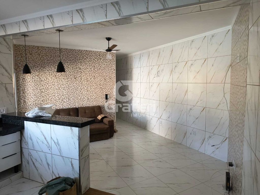 Casa com piscina e varanda gourmet – santa angelina