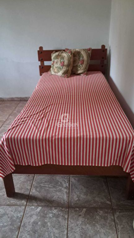 Casa no são josé 3 quartos