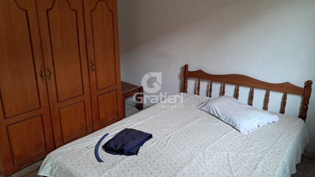 Casa no são josé 3 quartos