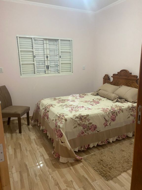 Linda casa de esquina à venda – jardim serra azul araraquara