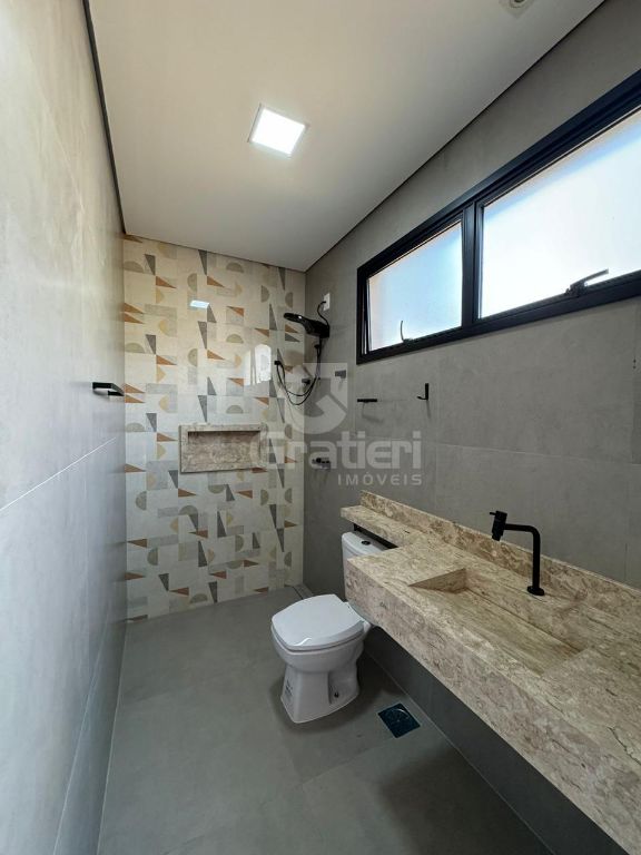 Casa à Venda no Condomínio Alvorada Araraquara